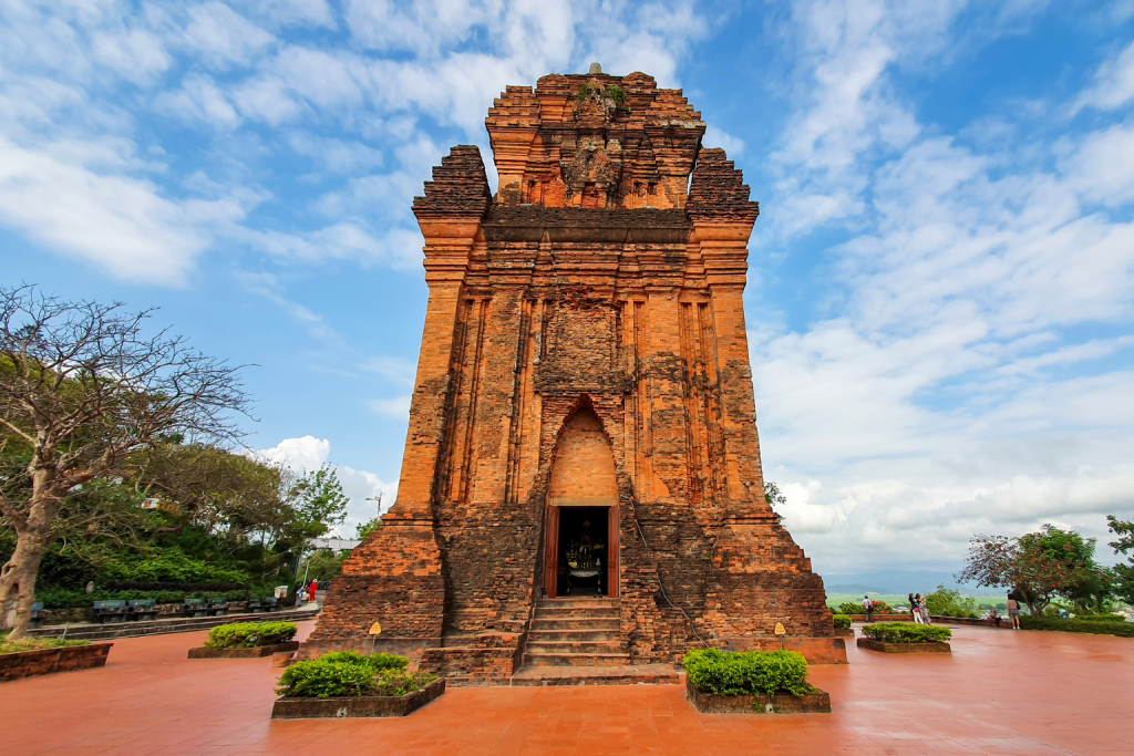 nhan tower